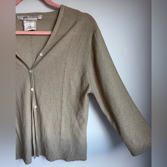 Max Studio 90’s Quarter Sleeve Tan, Beige Button-Up Cardigan Size L - Picture 5 of 6